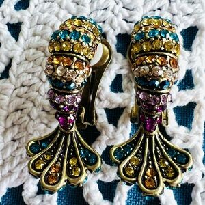 Heidi Daus 🆕 Sea & Be Seen Lobster Tail clip on Earrings